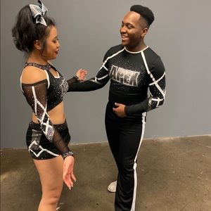 Meet your Posher, Cameron